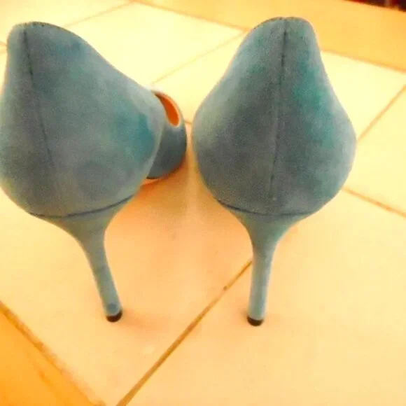 Jimmy Choo London Blue Suede High Heel Pumps - Picture 6 of 10